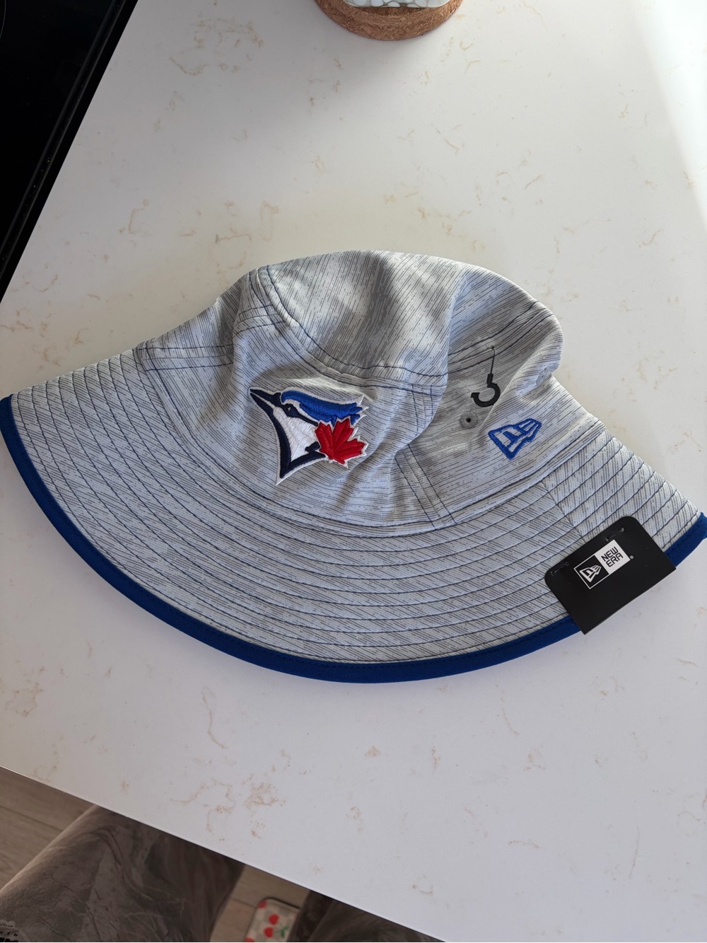 New Era Men's Toronto Blue Jays Grey & Blue Bucket Hat with Team Patch
